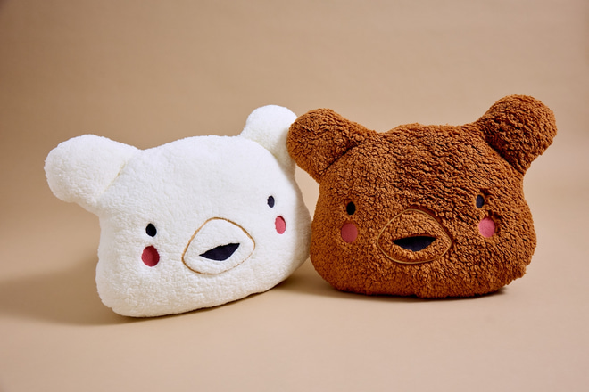 Bouclé-Kissen Teddybär – Ecru