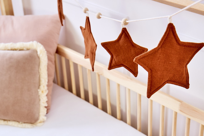 Linen Garland - Camel Star