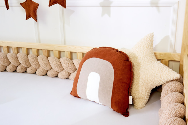 Coussin Arc en Ciel en Lin Caramel