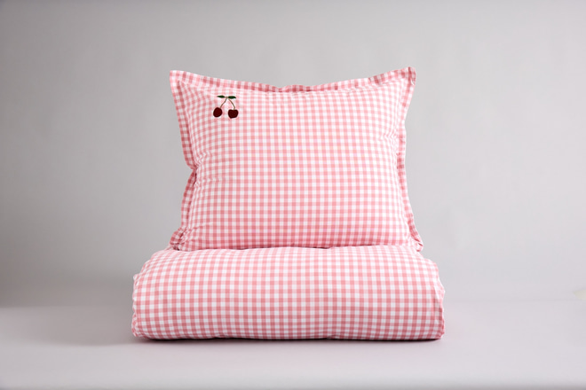 Checkered Cherry Duvet Set Pink 140x200