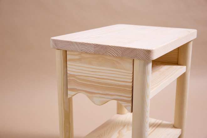 Bedside Table - Scalloped