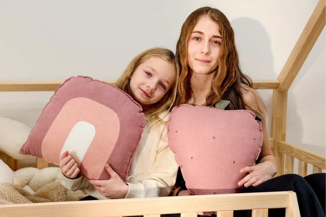 Coussin Arc en Ciel en Lin Rose Pastel