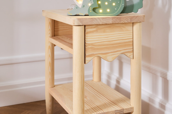 Table de Chevet - Festonnée