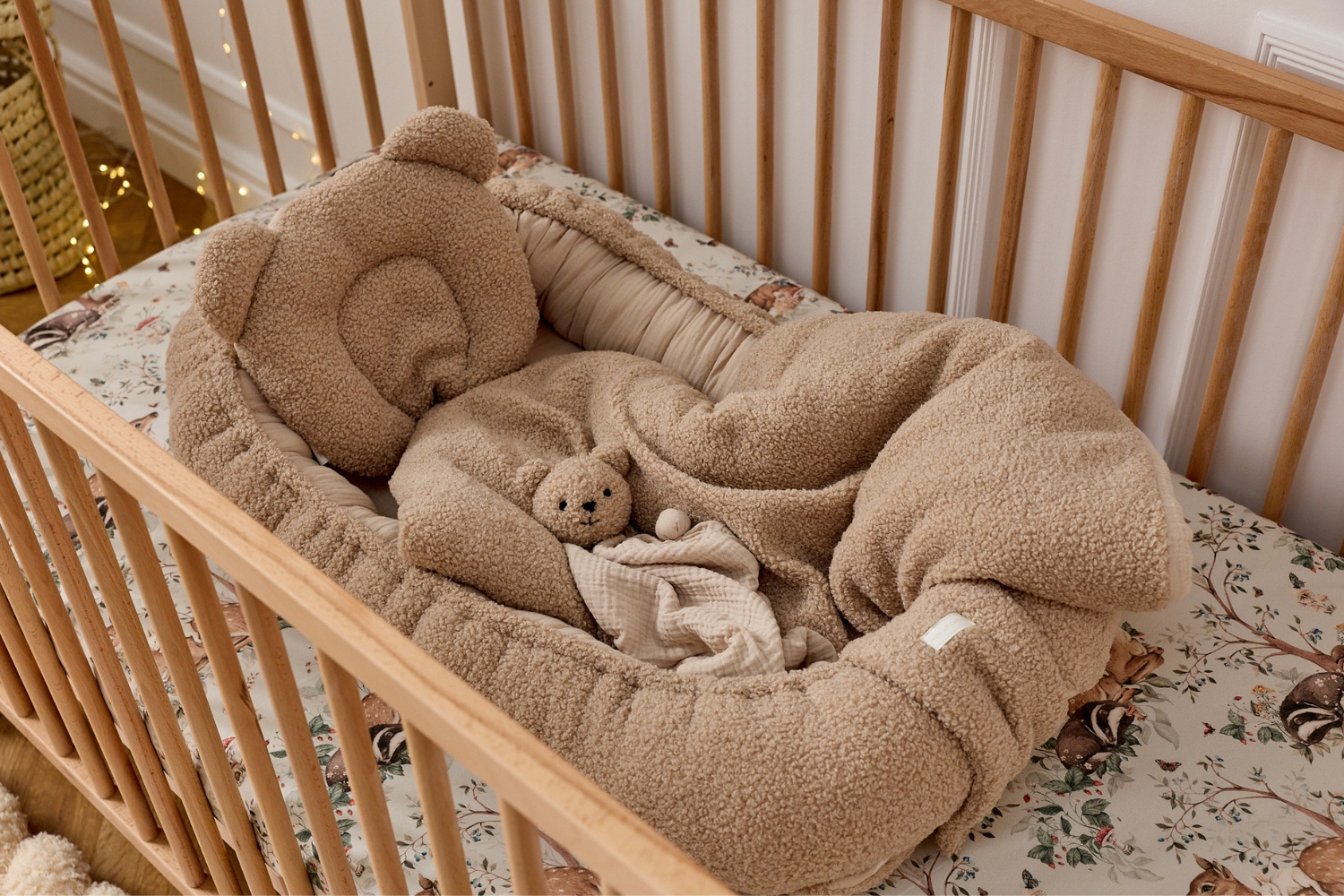 - Réducteur de Lit Bouclé - Cappuccino Set - Marron (Mon Lit Cabane) - Image 1