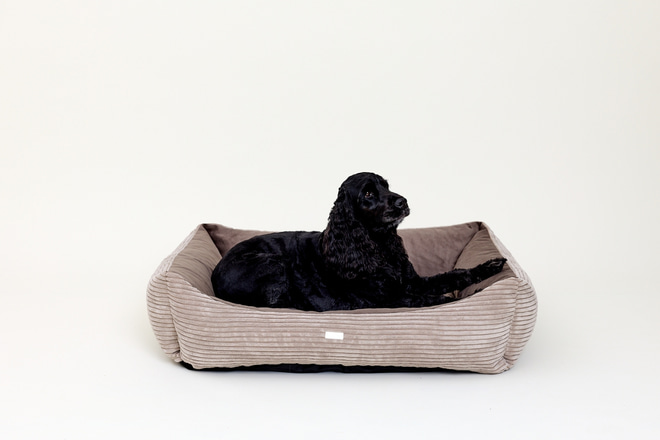 Molly Rechteckiges Corduroy-Körbchen – Taupe