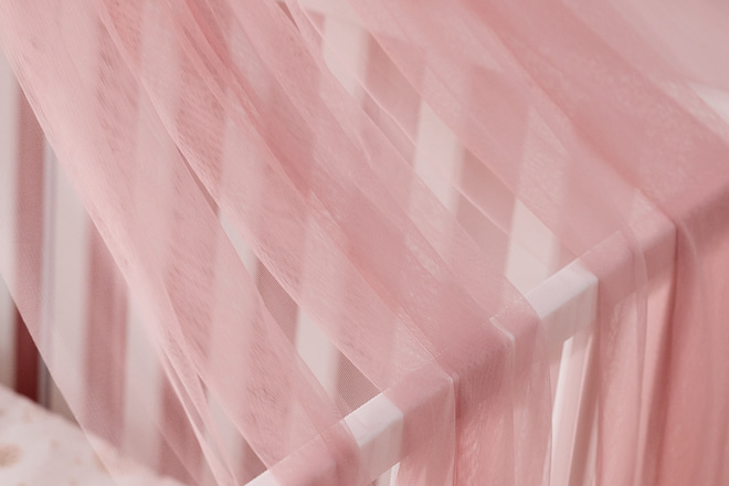 Cielo de cama de tul Rosa Viejo - con Estructura