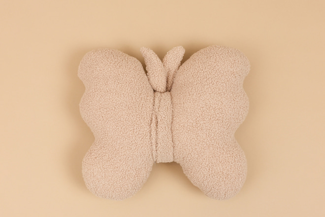 Schmetterling Bouclé Kissen - Latte