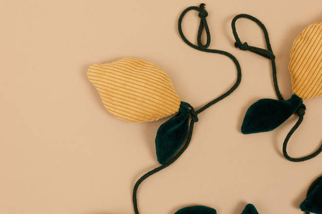 Velvet Garland - Lemon