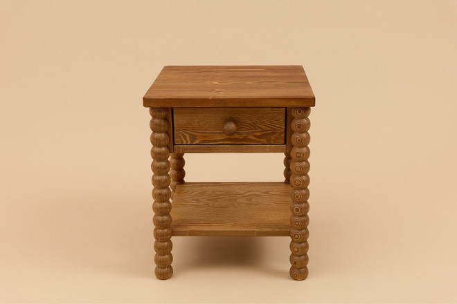 Table de Chevet - Perlés Vintage