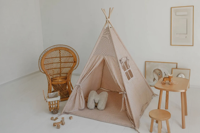 Tipi en Mousseline à Rayures avec Tapis - Beige