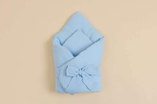 Mušelinový zavinovací spací pytel - Baby Blue