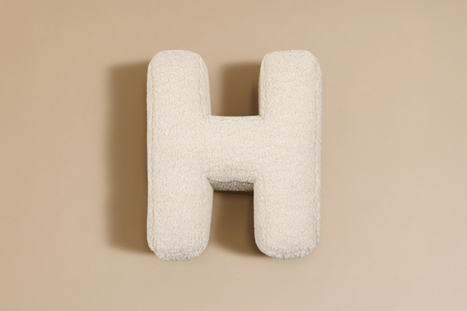 Buchstaben-Kissen H - Vanilla Boucle 