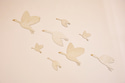 Стенна украса с комплект дървени гъски - 1