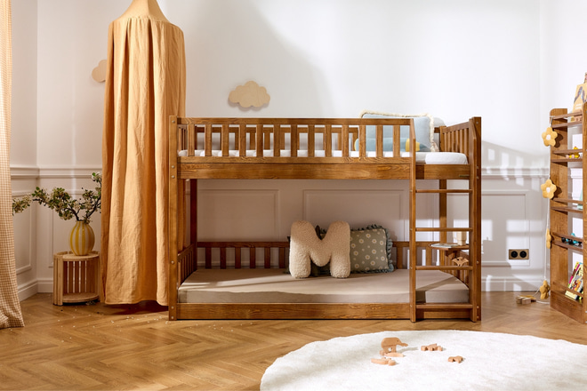 Patrová postel Dakar Premium na zemi 90x190cm