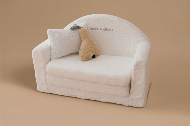 Sofá Bouclé - Branca - Nome personalizável