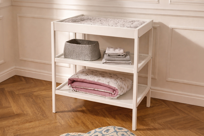 Wunderschöne Wickelkommode Changer - Weiß