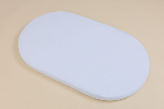 Large Waterpoof Fitted Sheet for Oval Evolving Cradle