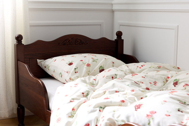 Vintage Lisbon Bed 90x190cm