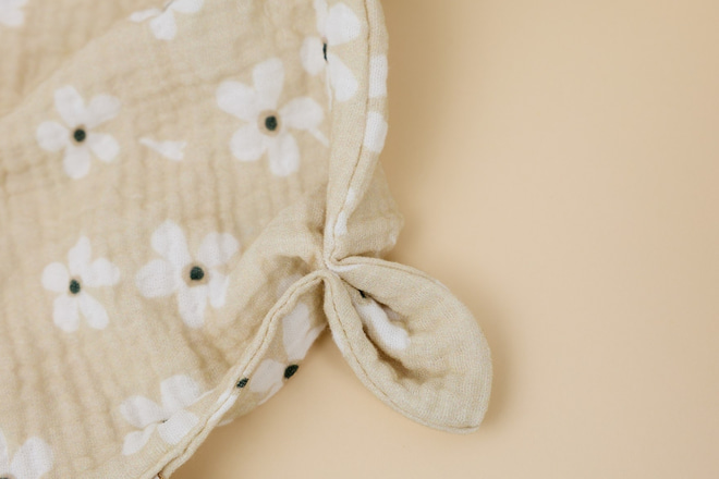 Peluche Calinou - Daisy