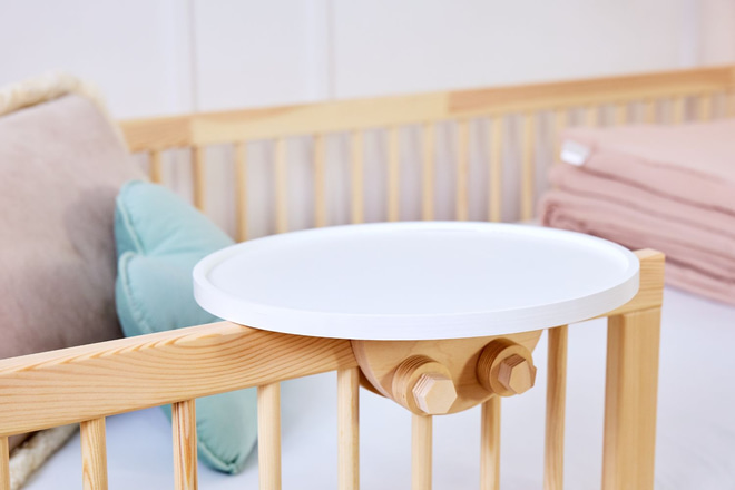 Runder Nachttisch aus Holz - Weiß