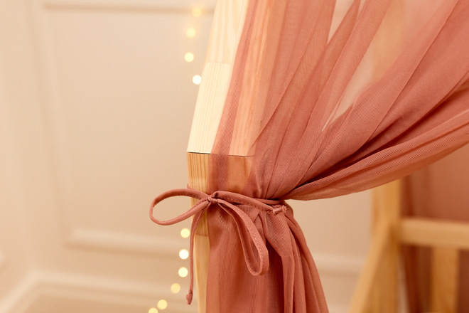 Toile de Lit Cabane en Tulle Vieux Rose - Modèle L