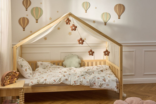 Hot Air Balloons Wall Decoration - Mint