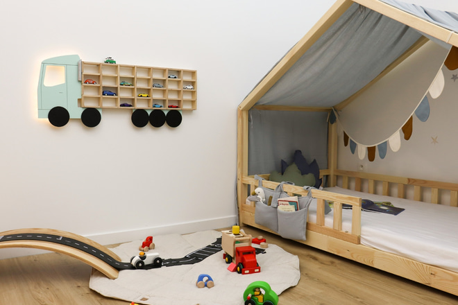 Luminous Truck Shelf Wood - Brown