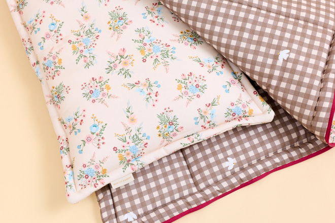 Schlafsack & Kissen - Blooming Meadow