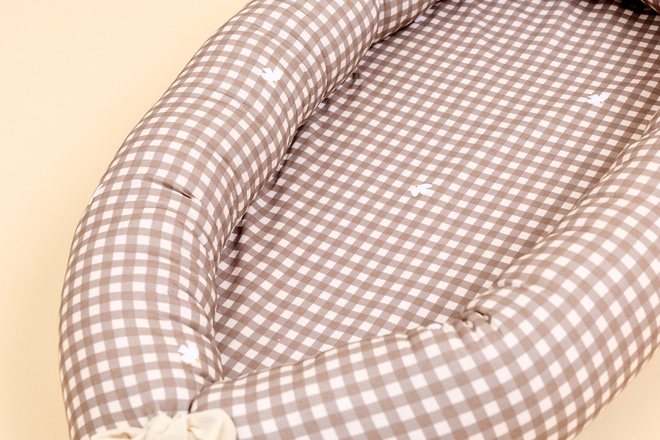 Cot Reducer - Countryside Check