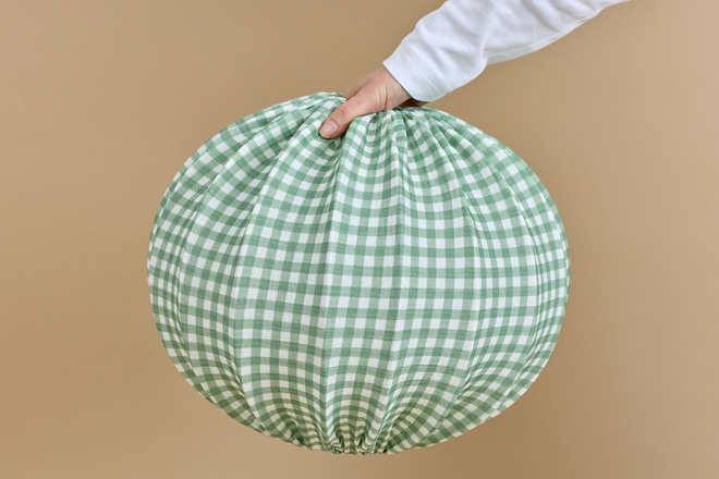 Paralume Sfera in Mussola Vichy - Verde