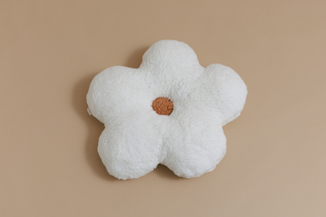 Cojín Margarita Bouclé – Blanco