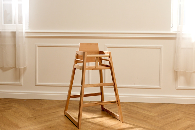 Don Wooden High Chair - Natural