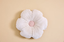 Almofada Marguerite em Veludo Canelado – Bege