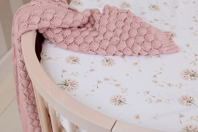 Velké prostěradlo s gumou pro oválnou kolébku Évolutif - Windflower