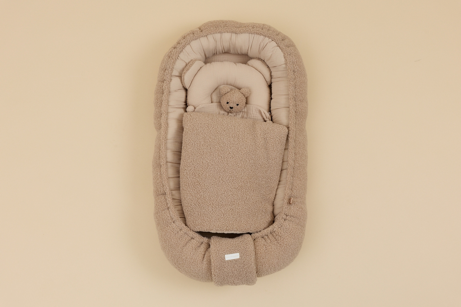 - Réducteur de Lit Bouclé - Cappuccino Set - Marron (Mon Lit Cabane) - Couverture