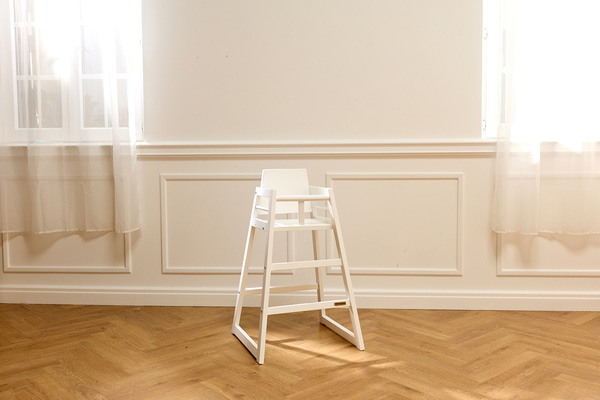  Seggiolone in legno - Bianco