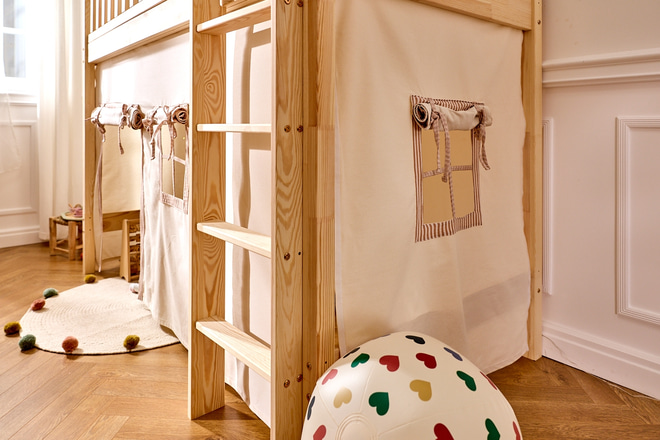 Záclona Cabane M Postel Mezzanine