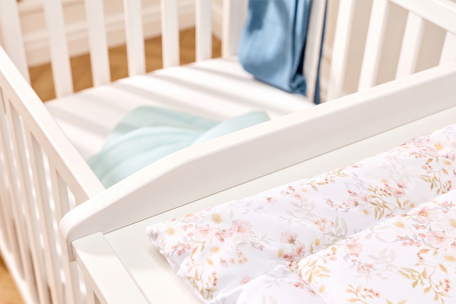Maja Cot Top Changer for Baby Bed - White