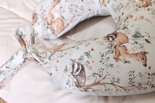 Coussin d'Allaitement - Woodland Dreams