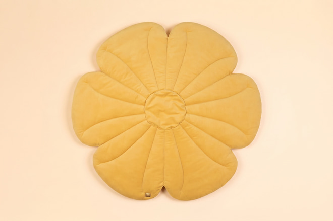 Honey Flower Velour Mat