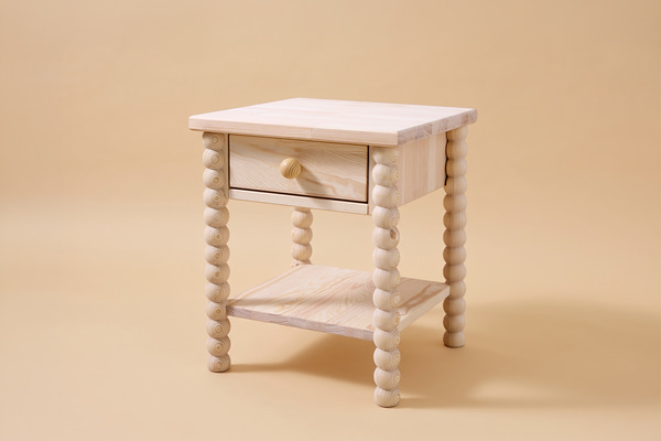 Mesa de Cabeceira - Perolada Natural