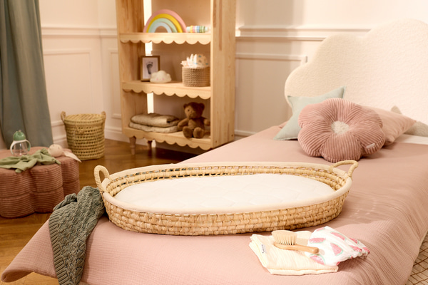 Maia changing Basket with Mattress - Natural