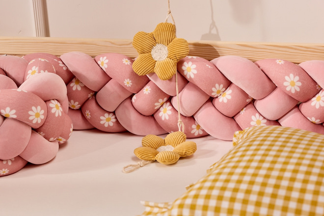 Bettschlange 4 Kordeln Gänseblümchen Puderrosa