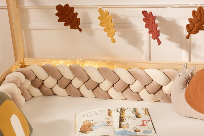 Cappuccino and Almond Bed Bumper - 4 Ropes
