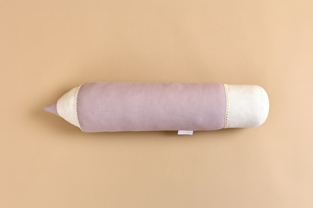 Coussin Crayon en Lin - Rose - 1