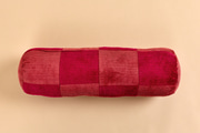 Coussin Traversin Damier en Velours Côtelé - Framboise