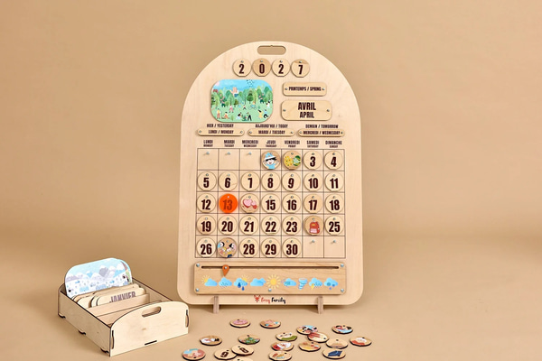 Calendario Montessori in Legno Francese-Inglese - 1