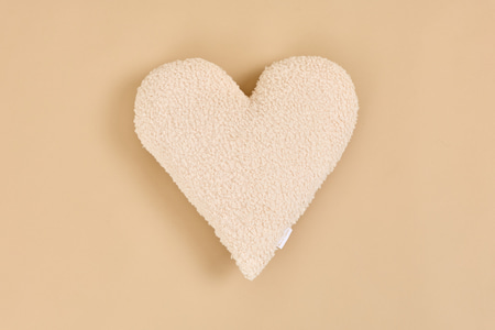 Heart Boucle Cushion - Vanilla - 1
