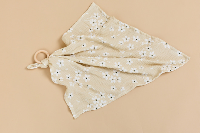 Musselin-Tüchern mit Holzring - Daisy - 1