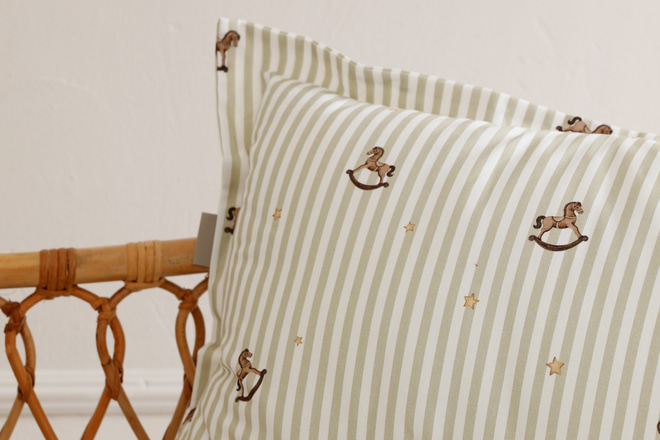 Set van katoenen dekbed en kussen 100x160 met vulling - Rocking Horse - 3